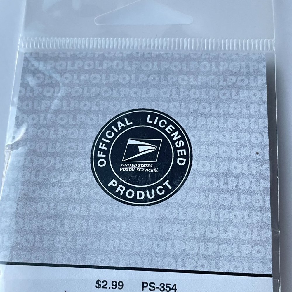 USPS The Art Of Disney Simba And Mufasa Friendship Stamp Lapel Pin and Magnet - Picture 7 of 11